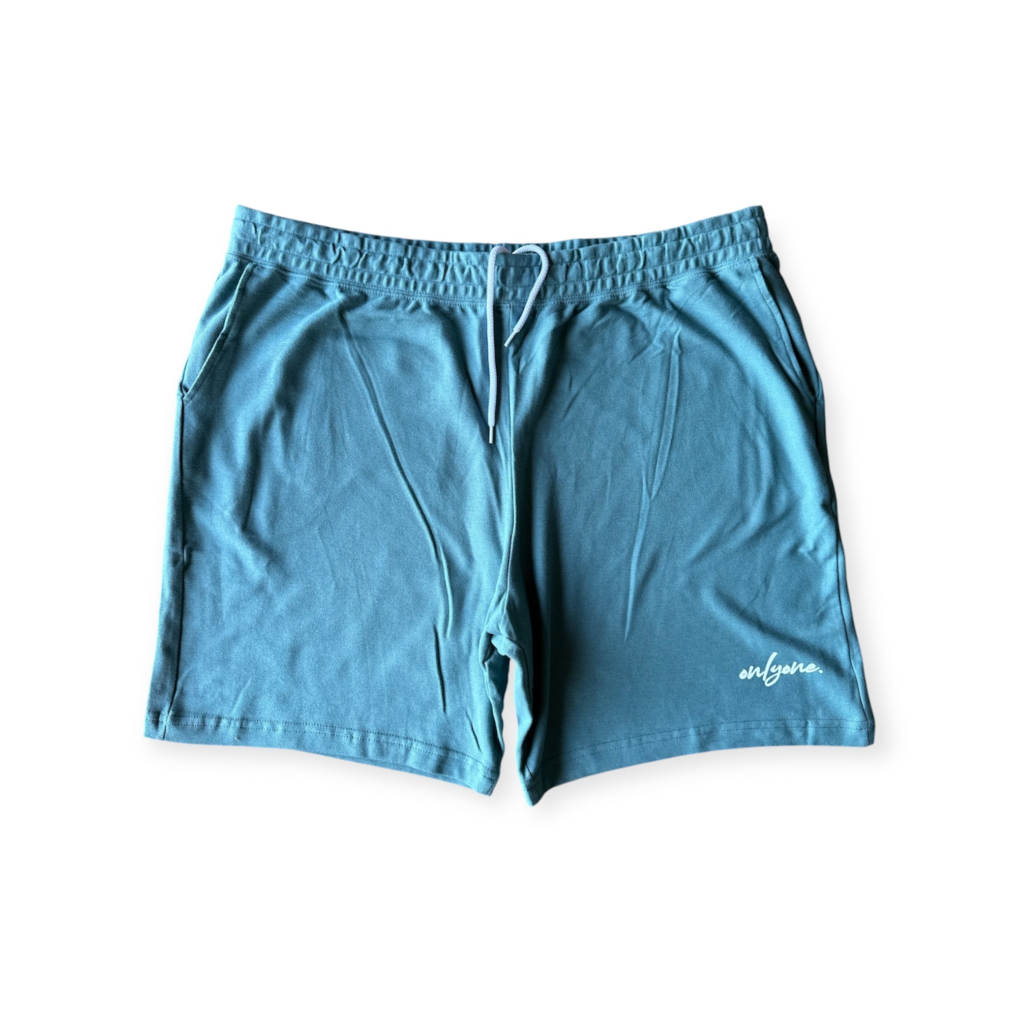 signature. essential shorts