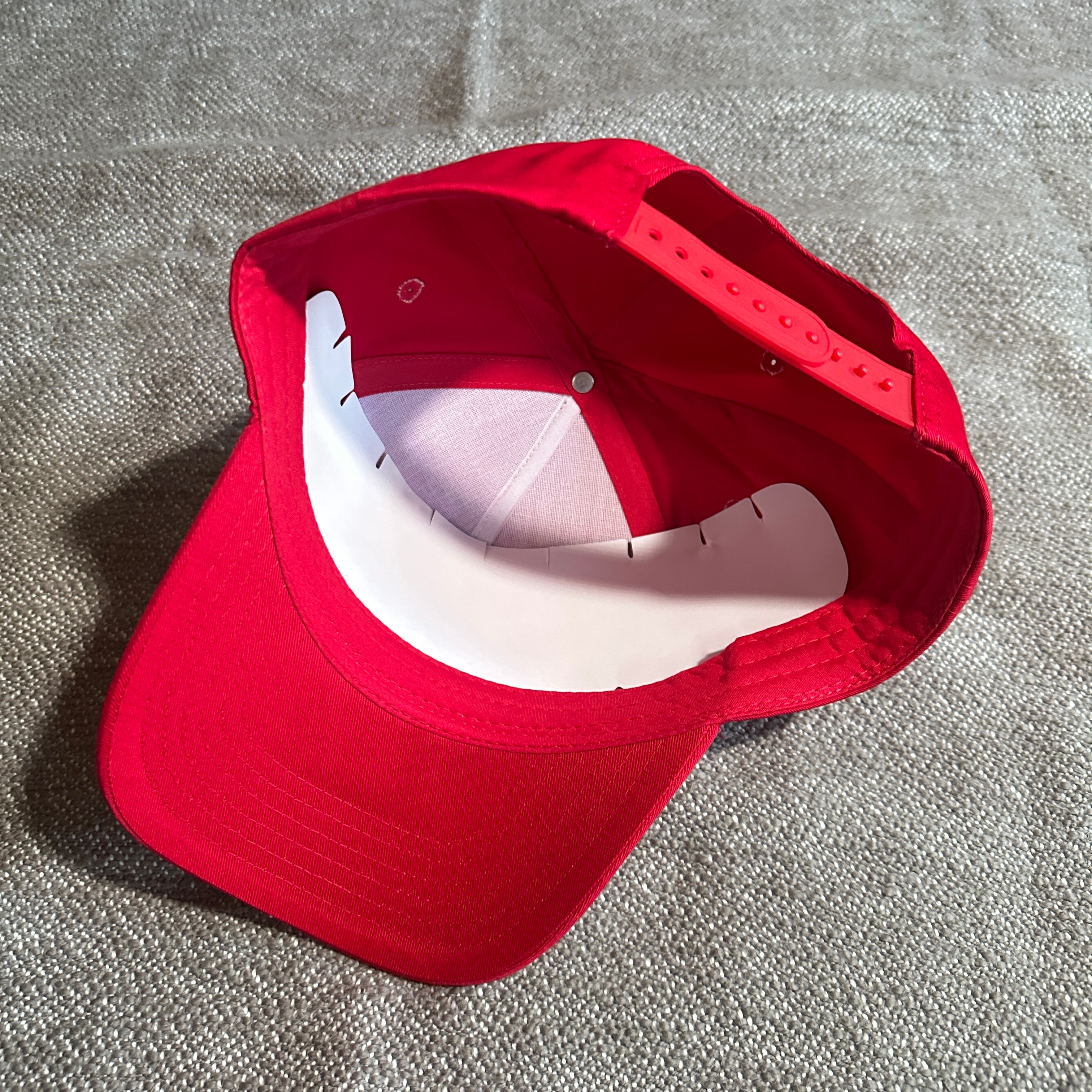 1HEART LEGACY SNAPBACK - RED