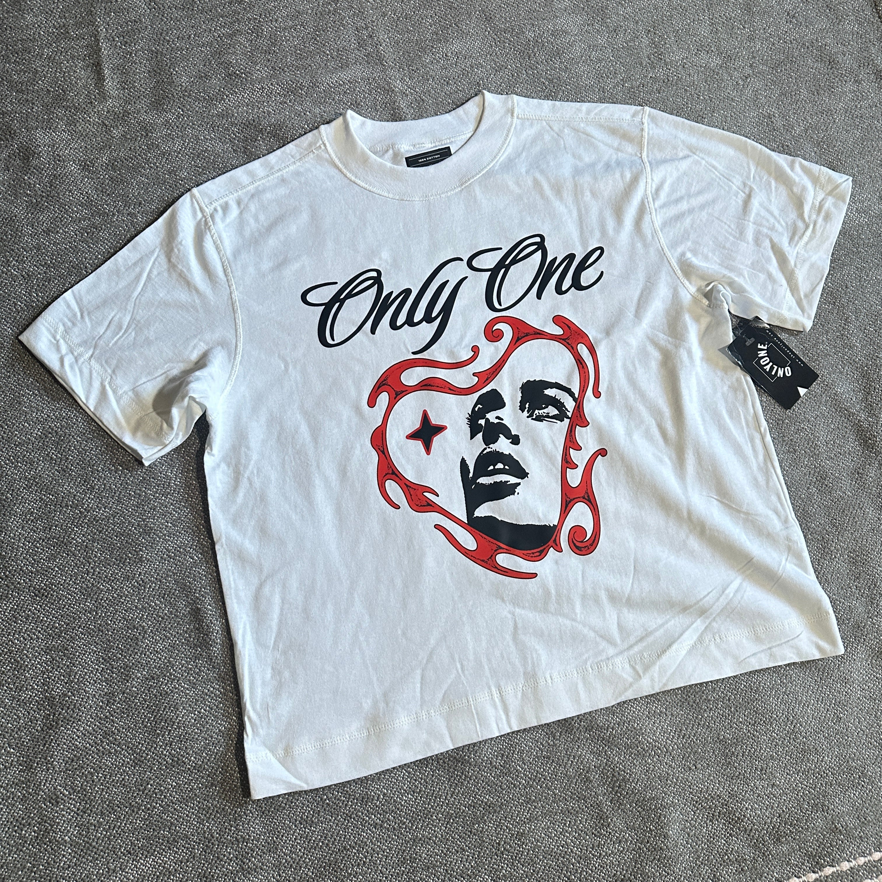 LEGACY ROCKSTAR CROP TEE - WHITE